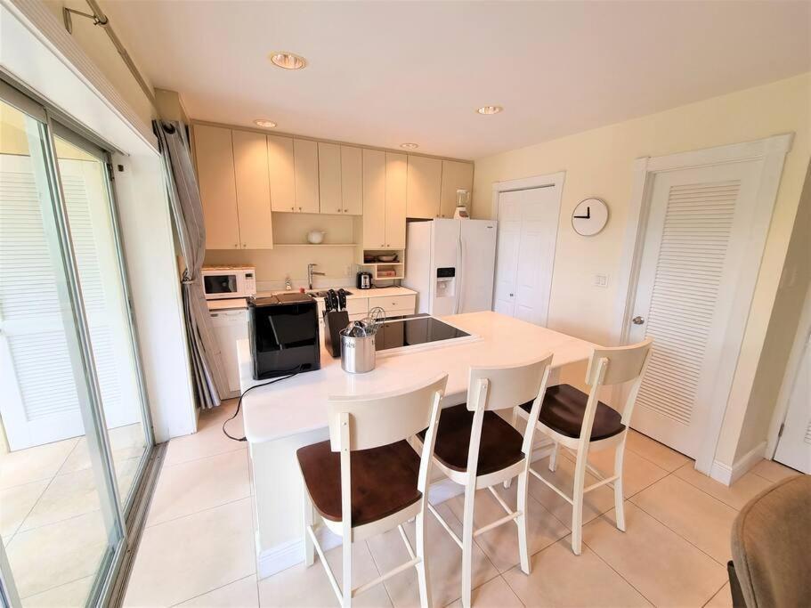 Island House # 9 Apartment Driftwood Village ภายนอก รูปภาพ