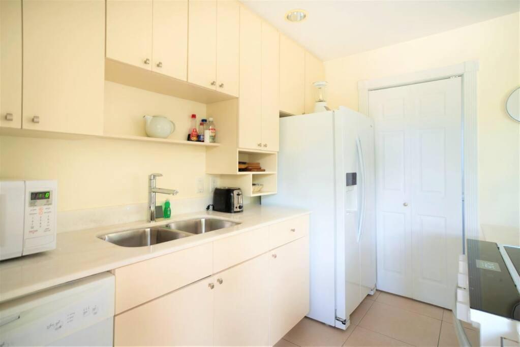 Island House # 9 Apartment Driftwood Village ภายนอก รูปภาพ