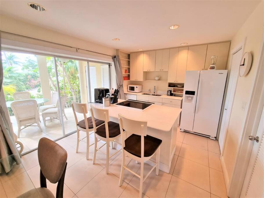 Island House # 9 Apartment Driftwood Village ภายนอก รูปภาพ